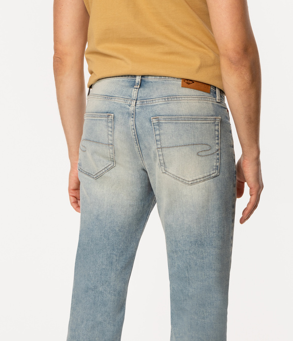 Jeansy męskie regular LC118 1067 LIGHT USED