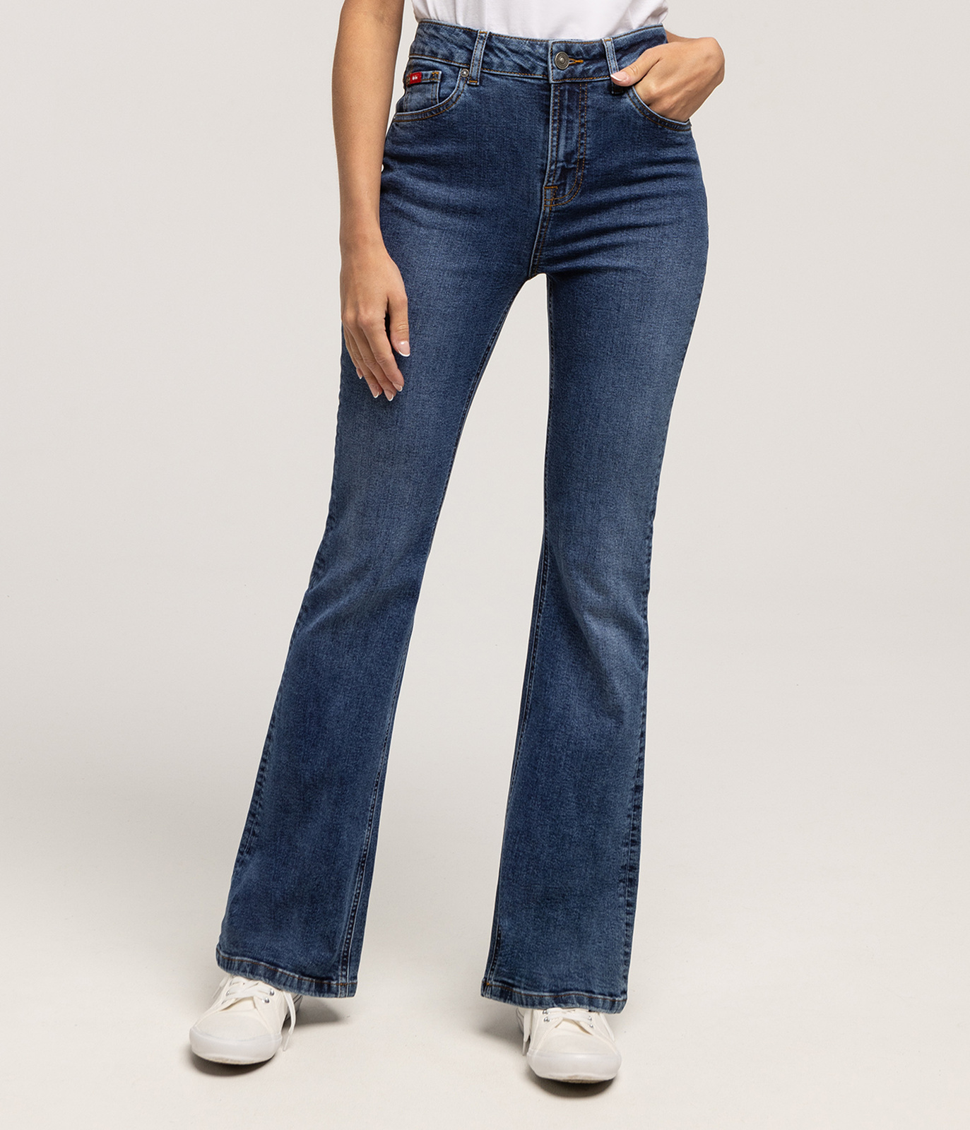 │Odd Studio│ Slit bootcut denim pants LIGHT BLUE OO3FFDP10 Bootcut | Damskie | JEANSY - Lee Cooper