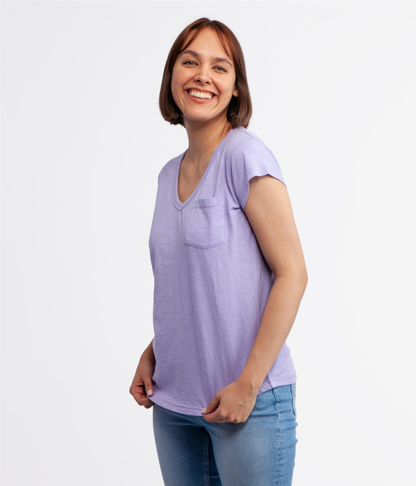 T-shirt z kieszenią i dekoltem w serek OLIVIA 4045 LAVENDER