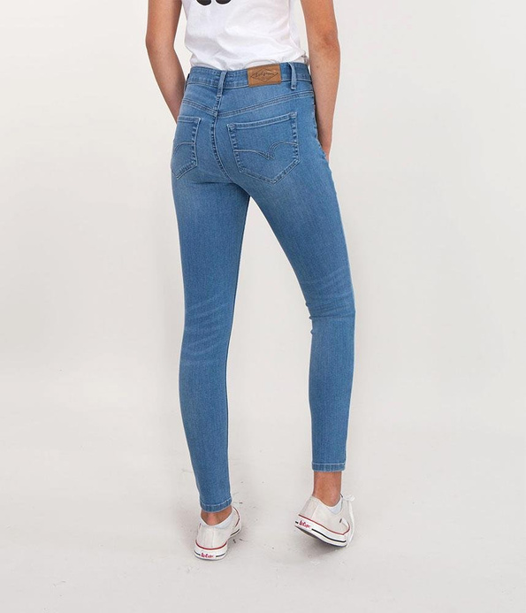 Jeansy damskie Skinny SCARLET 2009 LIGHT BRUSHED USE