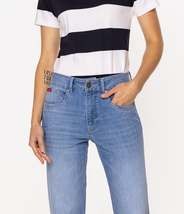 Jeansy damskie straight SIMONA 2072 LIGHT USED