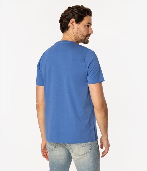 T-shirt z małym haftowanym logo OBUTCH 0875 BLUE YONDER