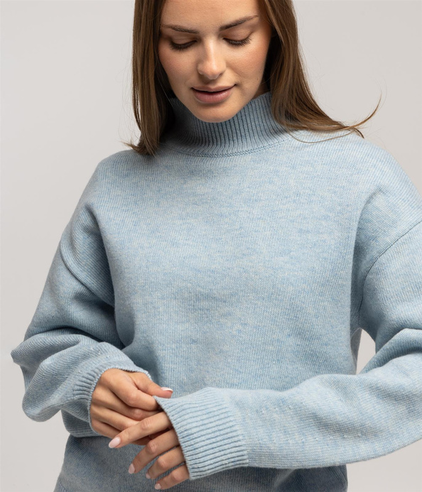 Golf z jagnięcej wełny AIDA 8020 BLUE