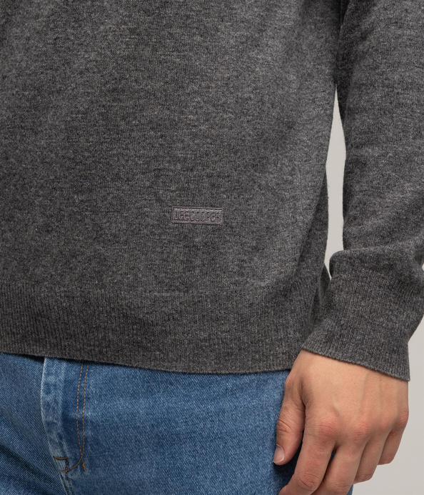 Sweter z jagnięcej wełny LONI MERA GREY